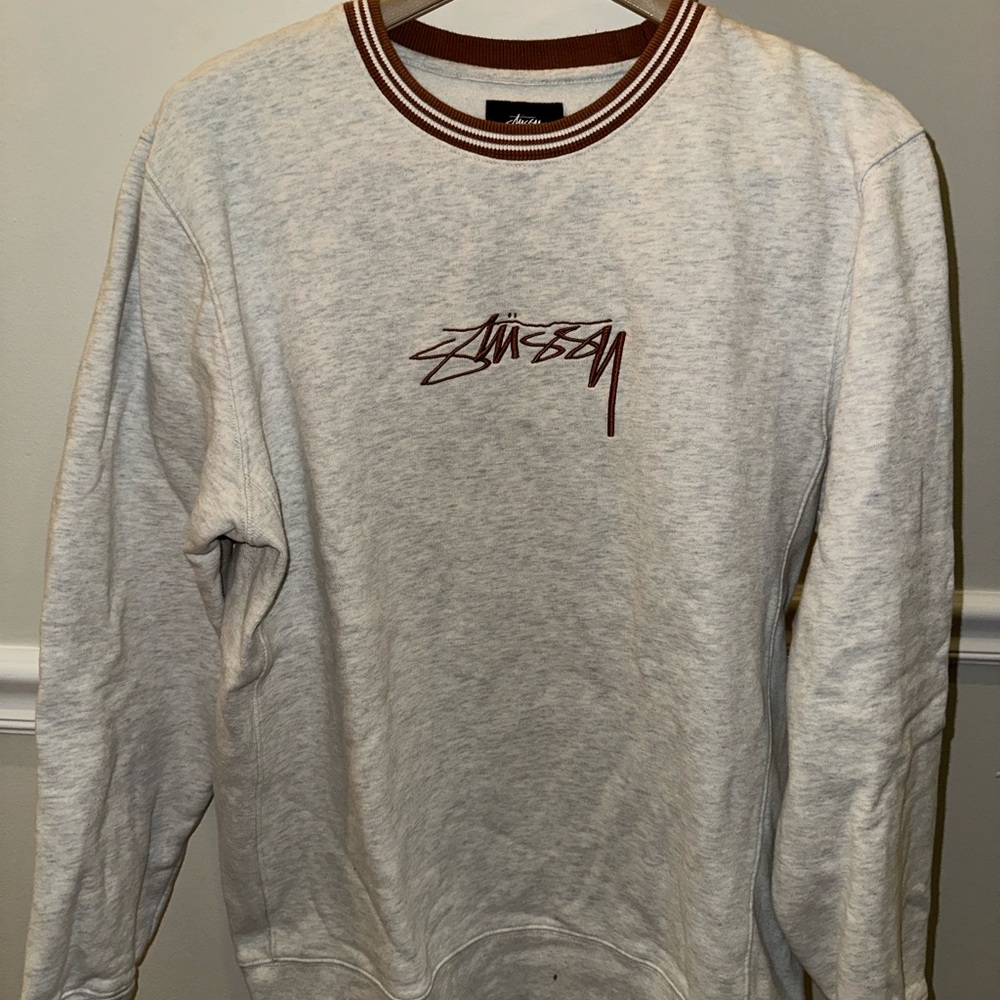 Stussy Men's Grey Crewneck Sweater with Copper Brown Accents
